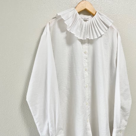 Ray BEAMS プリーツビッグカラーブラウス