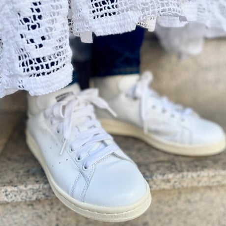 adidas STAN SMITH