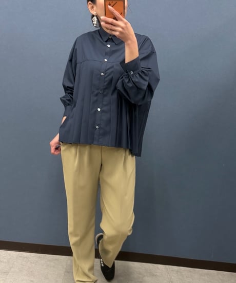 Uncarnet アンカルネ　テーパードパンツ