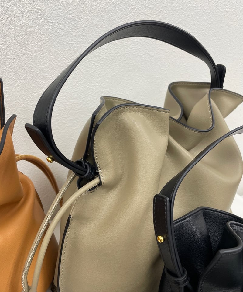 牛革製 2way 巾着バッグ ショルダー付き | HA-CHI