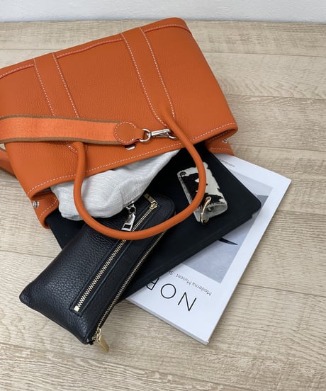 再入荷★牛革レザー トートバックMサイズ オレンジ
