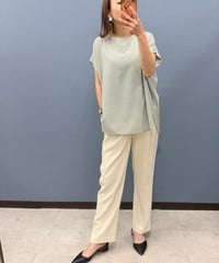 Dignite collier ディニテコリエ　ショルダータックプルオーバー