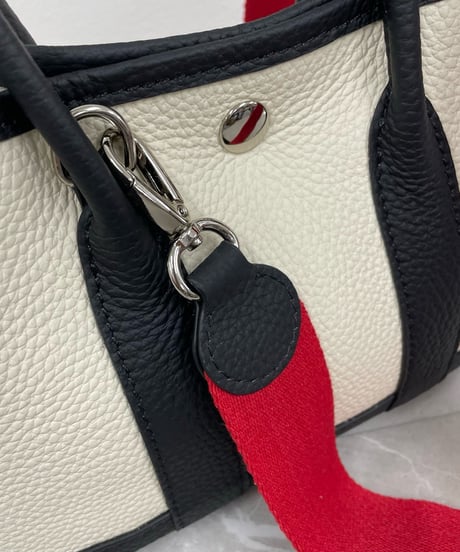 牛革レザートートバッグmini　パンダ
