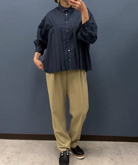 Uncarnet アンカルネ　プリーツデザインブラウス