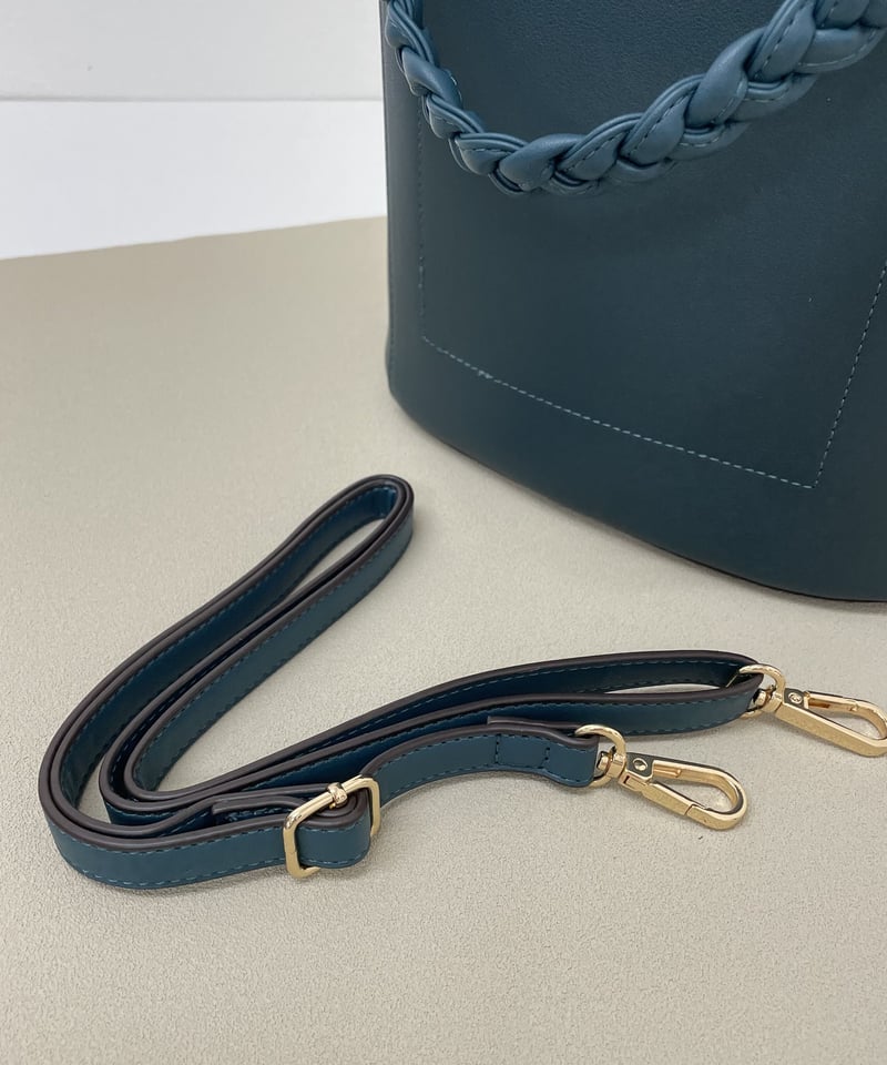 軽量合皮 三つ編みハンドル ハンドバッグ・2col | HA-CHI