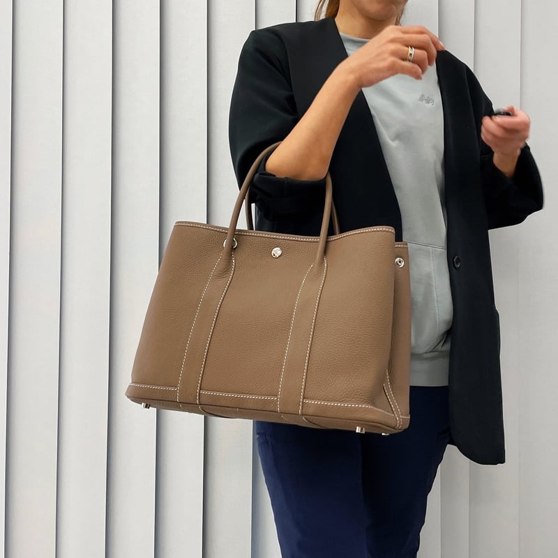 ④LOEWE バッグ グレー レザー トートバッグ穴あきデザイン 【公式通販】