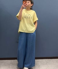 Dignite collier ディニテコリエ　シワ加工ポリエステルロゴトップス