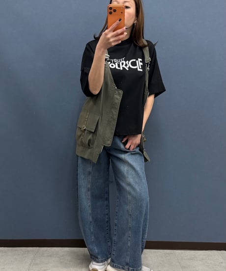 Pauline Bleu ポリーヌブロー　ロゴ ハイネックゆるTシャツ