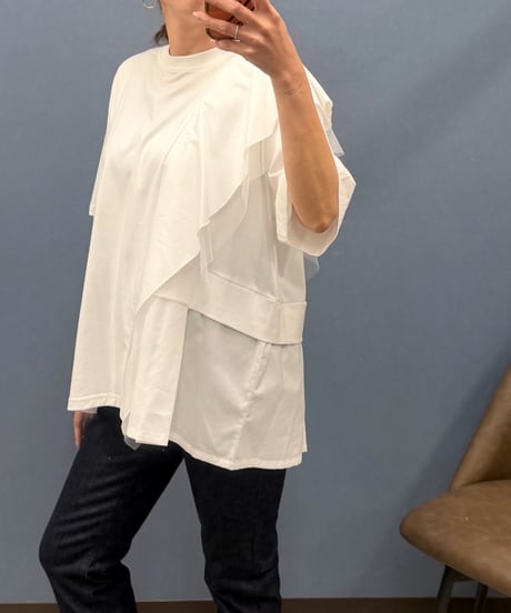 Pauline Bleu ポリーヌブロー　アシメデザインフリルチュールカットソー