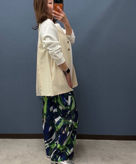 ROSIEE ロージー　ハンドプリント風ワイドパンツ