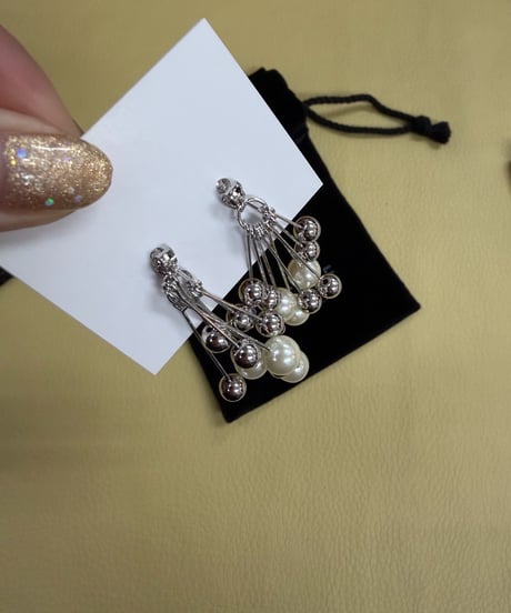 ROSIEE ロージー　ジャラジャラ パールキャッチ ピアス