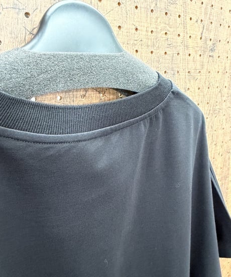 Pauline Bleu ポリーヌブロー　パール付きフォトプリントTシャツ