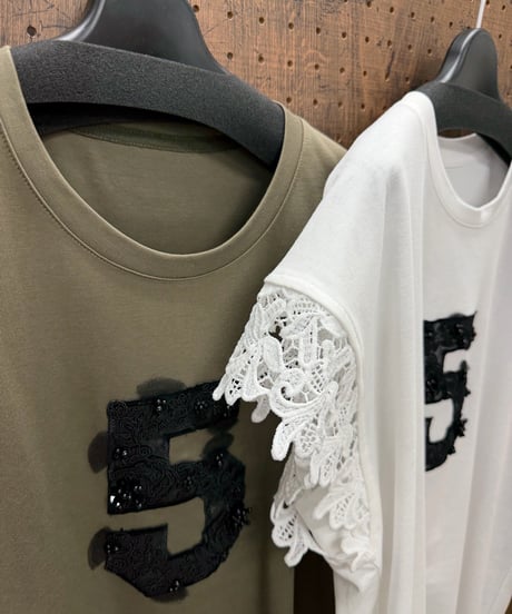 Pauline Bleu ポリーヌブロー　no.5 ビジューTシャツ