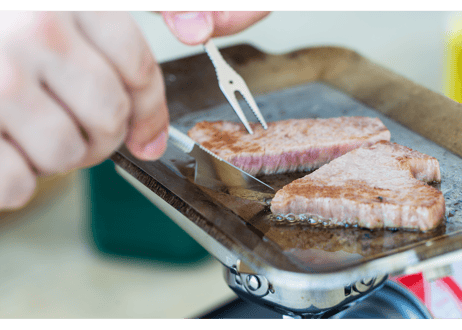 調理用ナイフ『手捌（てさばき）』、『掌（たなごころ）』、フォーク『 指叉（さすまた）』銀閃花シリーズ