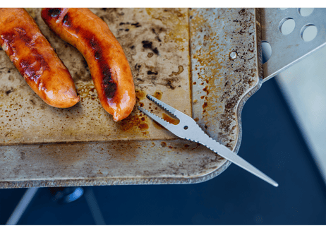 調理用ナイフ『手捌（てさばき）』、『掌（たなごころ）』、フォーク『 指叉（さすまた）』銀閃花シリーズ