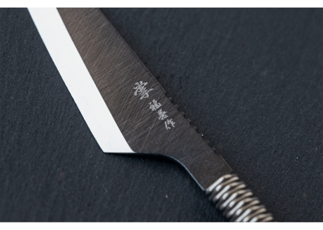 調理用ナイフ『手捌（てさばき）』、『掌（たなごころ）』、フォーク『 指叉（さすまた）』銀閃花シリーズ