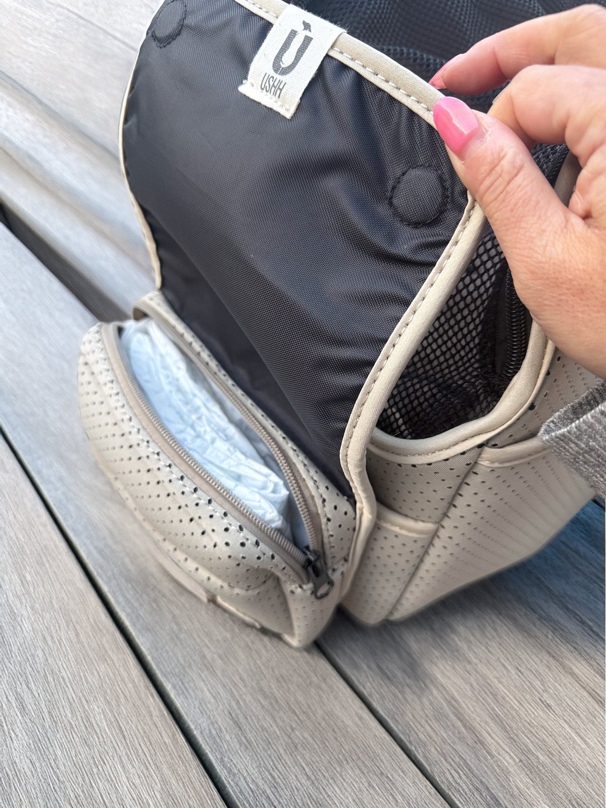 USHH マルチキャリーポーチバッグ multi carry pouch bag //ﾏﾙﾁｷｬﾘｰﾎﾟｰﾁﾊﾞｯｸﾞ | USHH