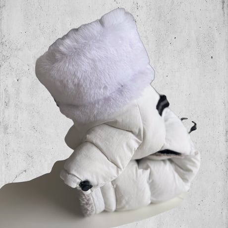 SNZ ECO FUR SNOW SUIT: WHITE <SNZｴｺﾌｧｰｽﾉｰｽｰﾂ: ﾎﾜｲﾄ>