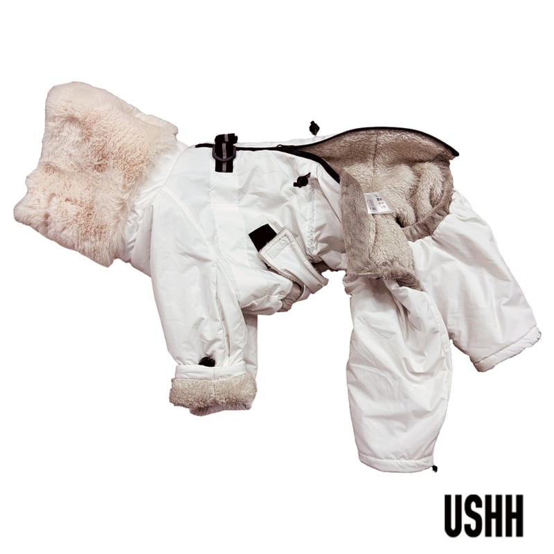 USHH ミルキーホワイト スノースーツ　Mサイズ USHH ミルキーホワイト スノースーツMサイズ