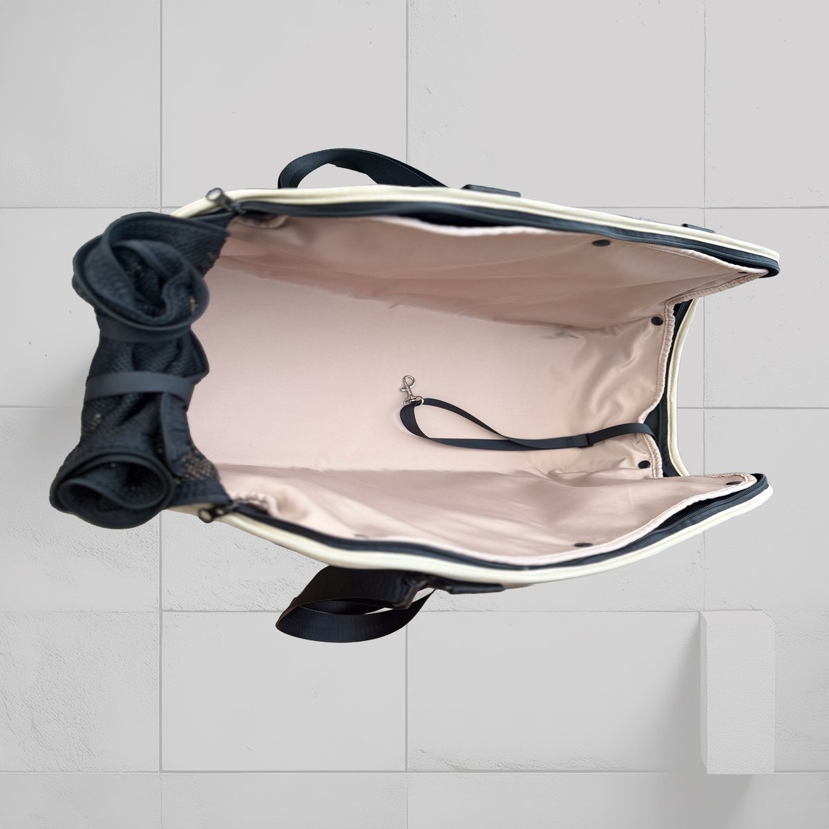 USHH マルチキャリーポーチバッグ multi carry pouch bag //ﾏﾙﾁｷｬﾘｰﾎﾟｰﾁﾊﾞｯｸﾞ | USHH