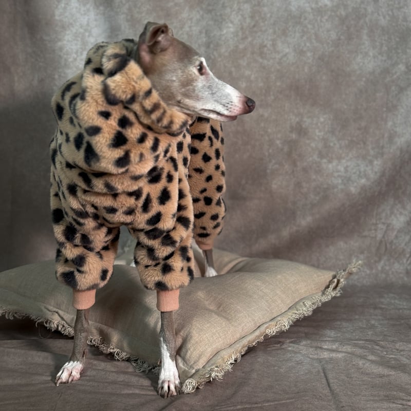 ECO-FUR LEOPARD ZIP-UP ROMPERS:BROWN //ｴｺﾌｧｰﾚｵﾊ