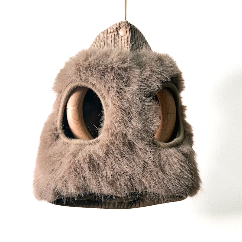 ushh イタグレ服 エコファーショートベスト チャコール　M 美品 ECO FUR SHORT VEST:Moca Beige//エコファーショートベスト: モ