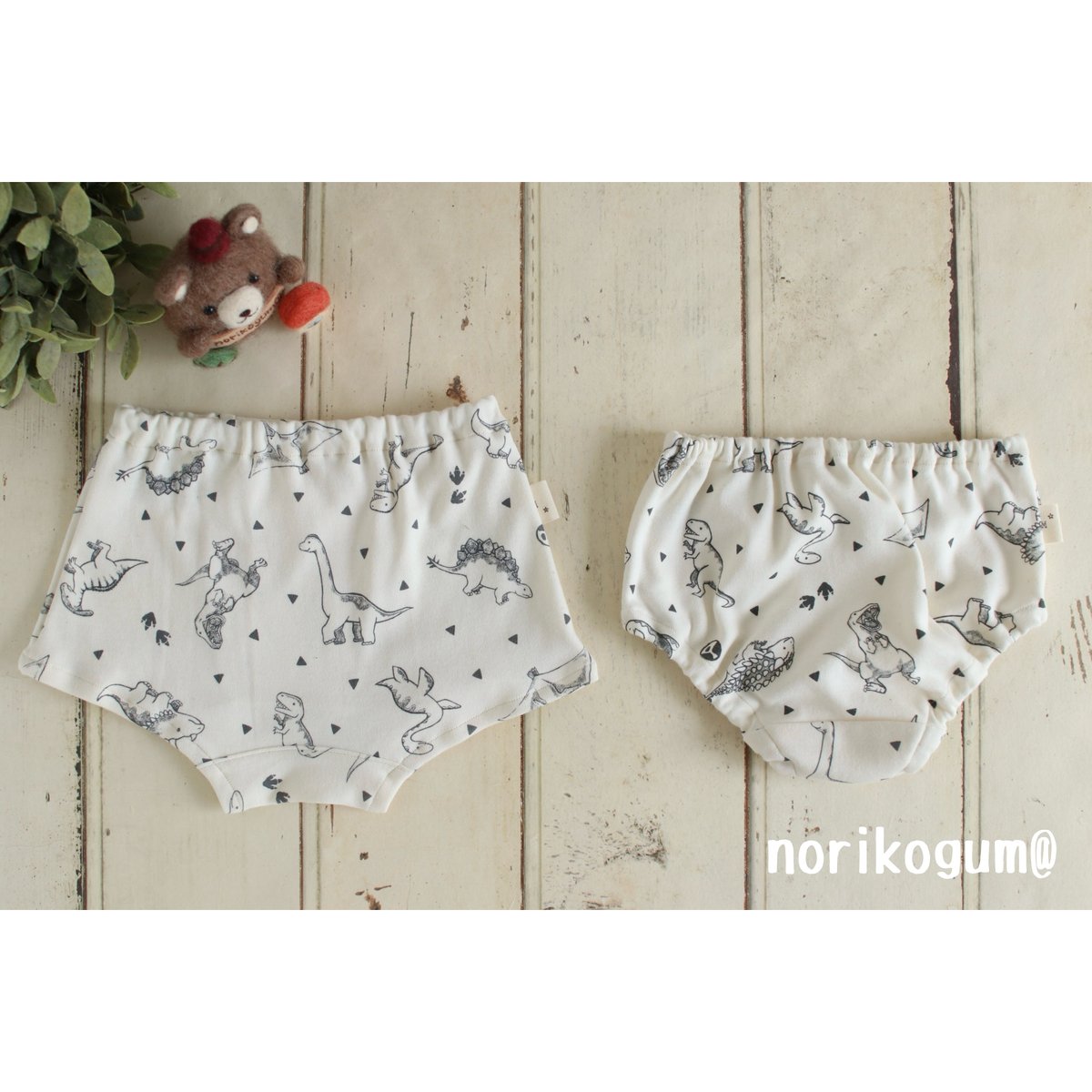 おとこの子もおんなの子も！恐竜パンツ②♪震災復興【応援パンツ