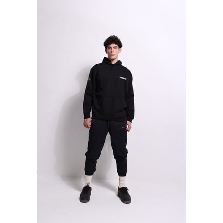 “FUNDAMENTAL LOGO” WARM HOODIE / BLACK