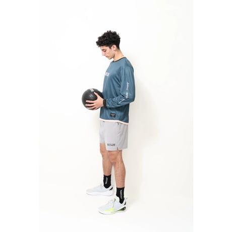 “Material” SHORTS / BURGUNDY