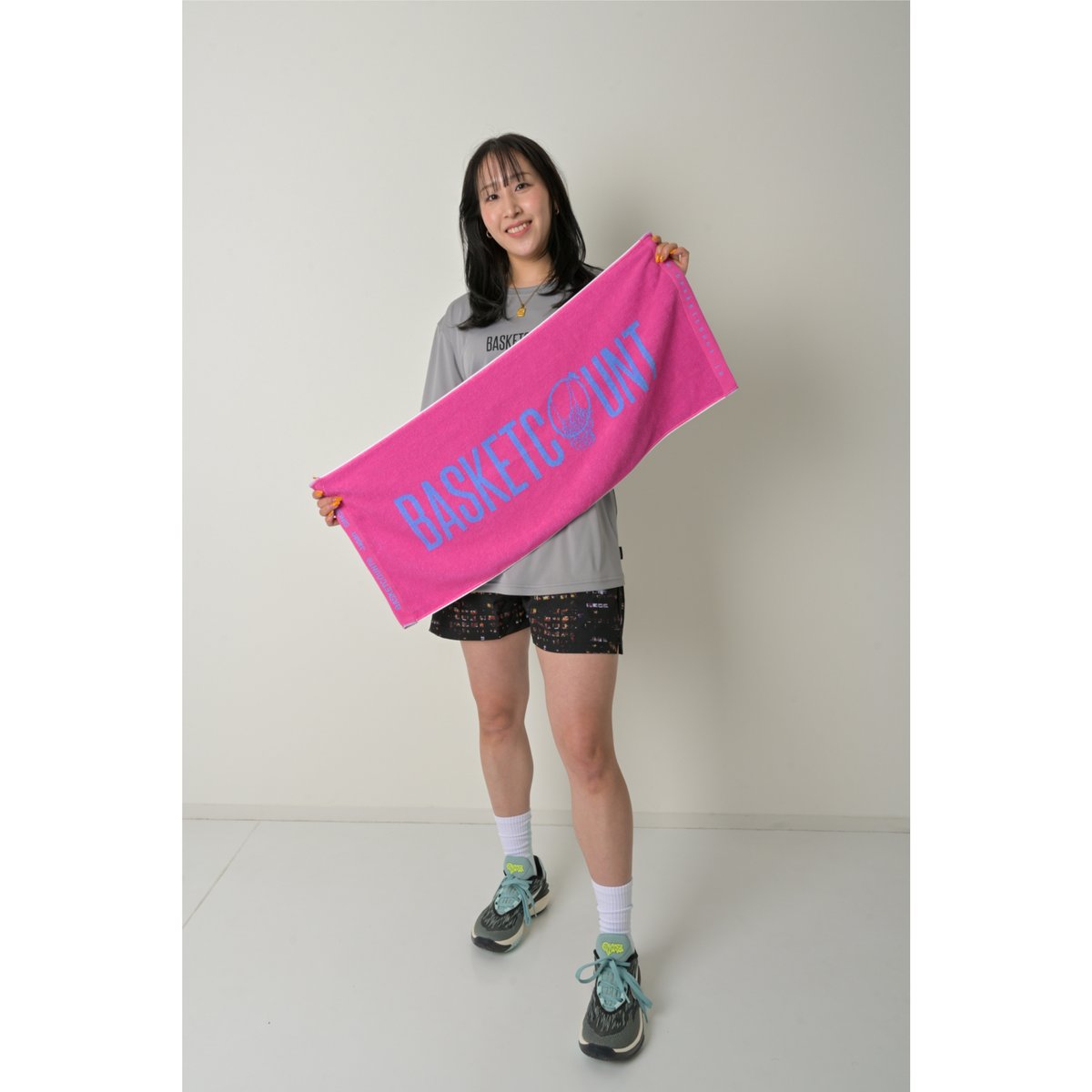 わ*ゃ様 春麗　タオル　661 Amazon｜今治 フェイスタオル 舞い桜 タオル 4枚セット (ブルー2