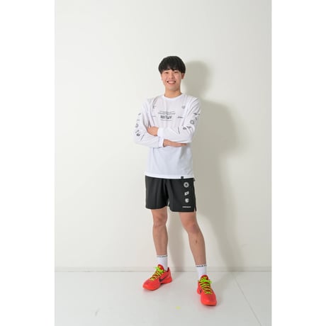 “Material” SHORTS / BURGUNDY