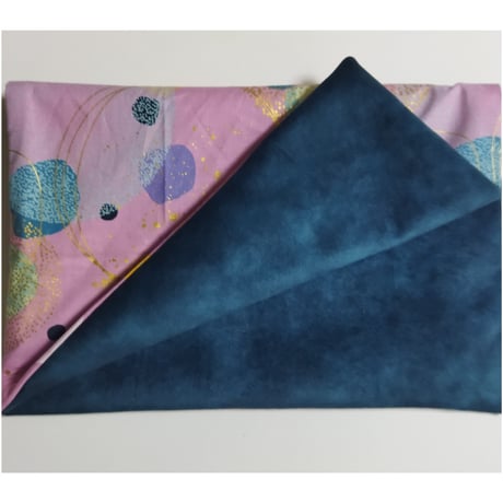 No.233【ミニ】タロットクロス ゴールドサークル柄×フェイクレザーブルー／リバーシブル 約33.5×45.5cm◆金彩がキラキラ華やか！パワーを与えてくれるデザイン！