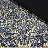 81.【大判】シーチング花柄黒 ×合成皮革（ブラック）／48×65cm／金彩入りのゴールドが素敵に輝きます*＊