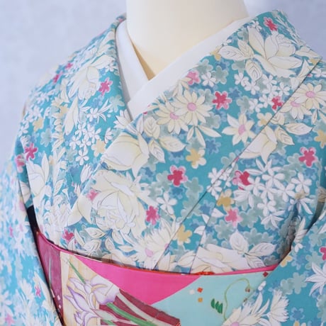 乙女チック　薔薇の園　レトロ　袷着物