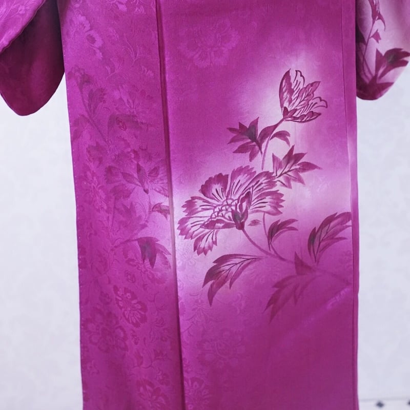 アンティーク⭐︎紫の花柄着物、赤の襦袢、作り帯のセット 楽天市場】振袖 赤紫 パープル 販売 新品 仮仕立て 成人式 結婚