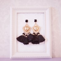 コラソンフリンジピアス