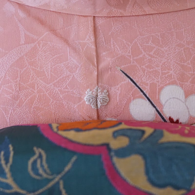 振袖 身丈157cm 加賀友禅 豪華 孔雀 銀彩 牡丹 紫陽花 紫 薄ピンク 振袖 身丈165.5cm 裄丈66cm M 袷 桜 花びら 銀通し 箔 濃紺 正絹