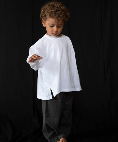 facade / Wide LS tee (White)