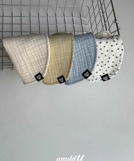 classic gauze bib