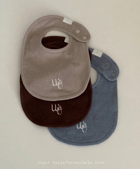 would U / cloud terry bib