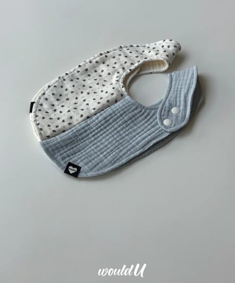 classic gauze bib