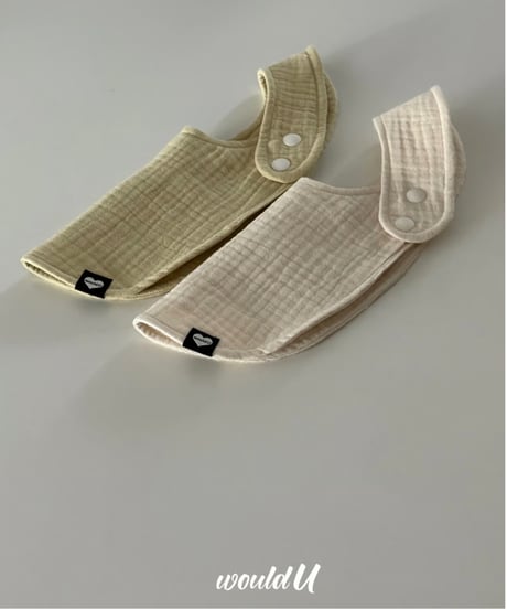 classic gauze bib