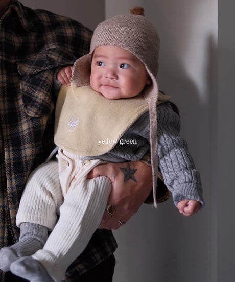 would U / cloud terry bib