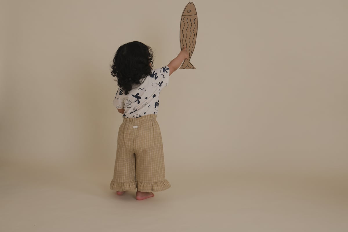 【新品未使用】organic zoo Capri Classic T 1-2y organic zoo/Capri Classic T-Shirt Undyed Cotton