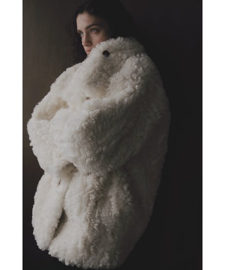 【26TH-03】Mouton Reversible Coat