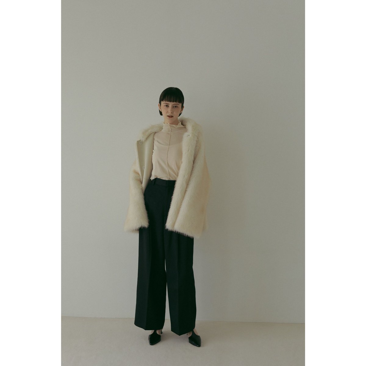 【23TH-21】Fox Like Fur Jacket