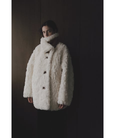 【26TH-03】Mouton Reversible Coat