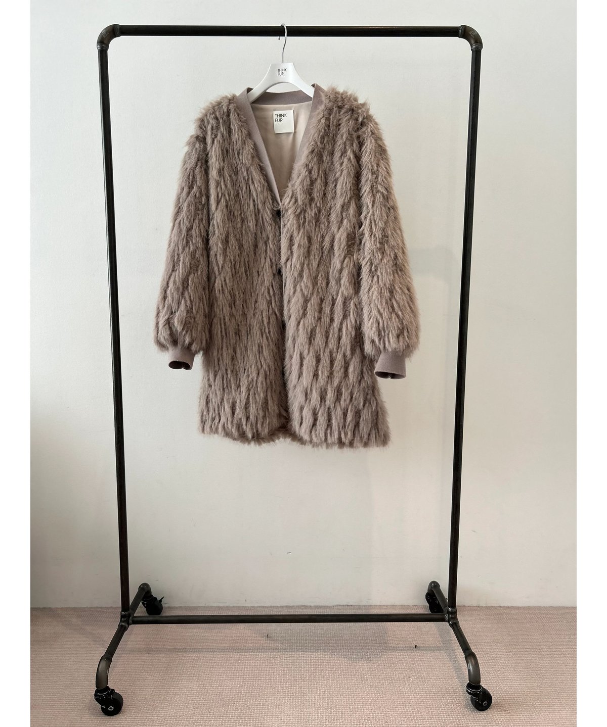 24TH-08】Fur×Knit Medium Cardigan | THINK FUR - 地球や環境に