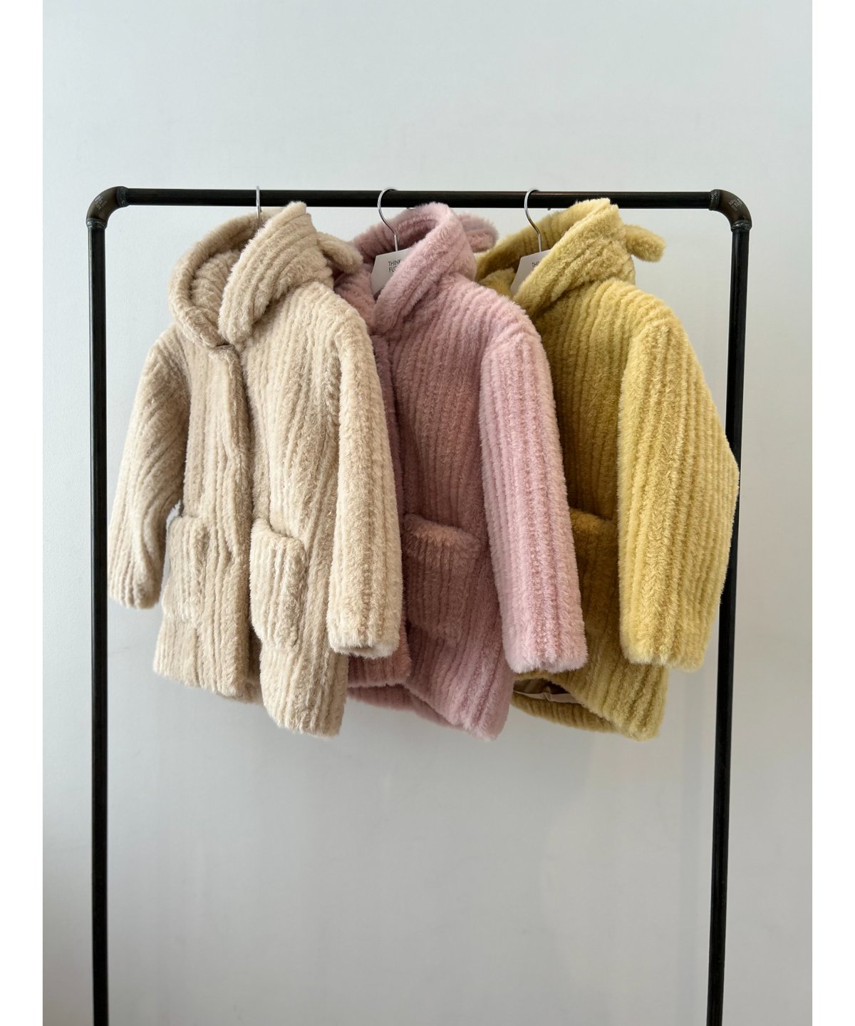 超人気 nyshopさま専用 furのコート 】think ジャケット