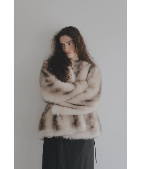 【26TH-08】Mouton Like Gradation Fur Coat